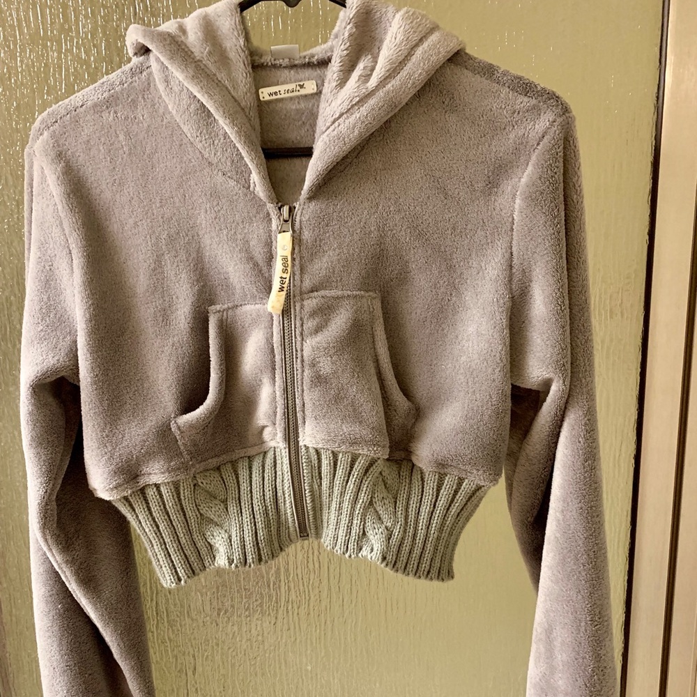 Wet seal sweater crop top long sleeve zip L